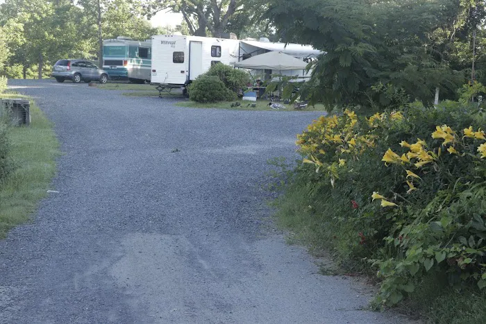 Mountainview RV Campground Picture 2