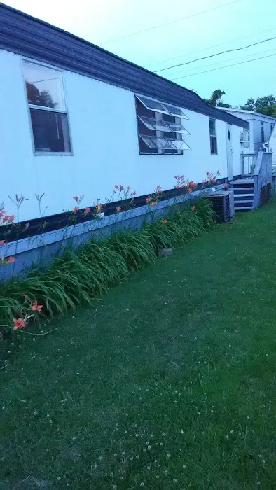 Pleasant Hill Mobile Home Park Picture 2