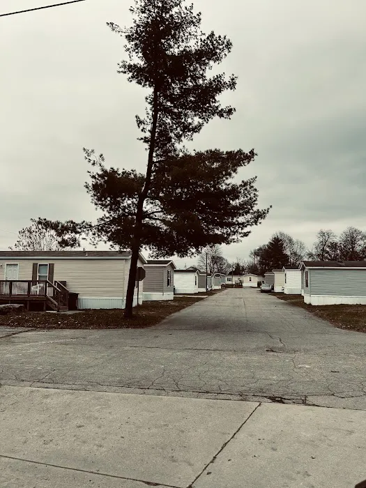 Royal Oaks MHP, LLC Picture 4