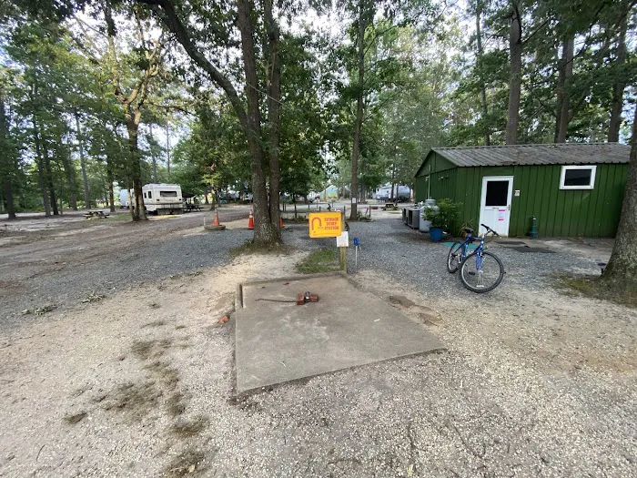 Cross Rip Campground Picture 7