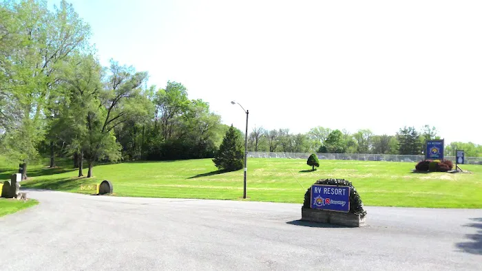 Muncie RV Resort by Rjourney Picture 4