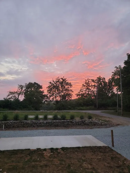 Cottonwood RV Park Picture 7