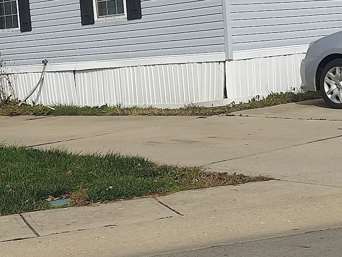 Deerfield Run Pointe Mobile Home Park Picture 4