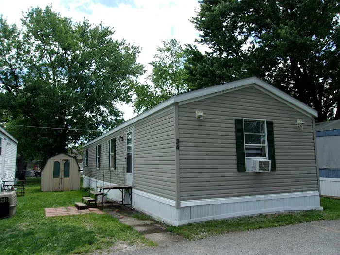 Rustic Manor Manufactured Home Community Picture 3