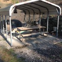 Tractor World & Hillcrest River Campground. ico