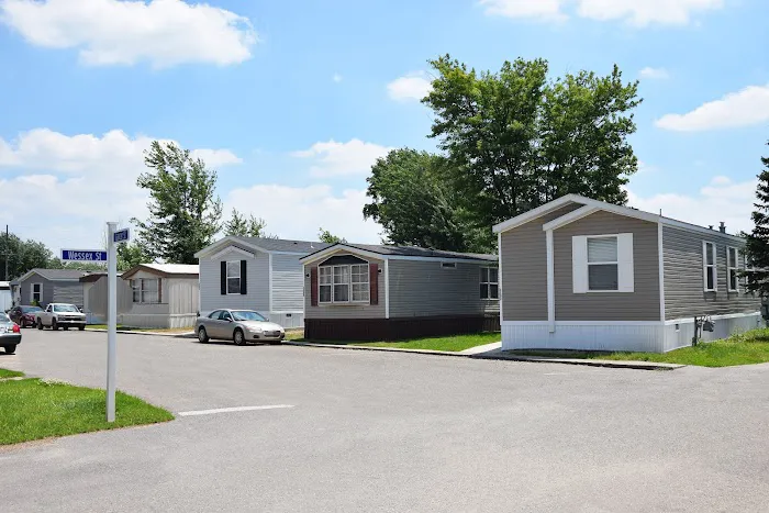 Sherwood Village Manufactured Home Community Picture 3