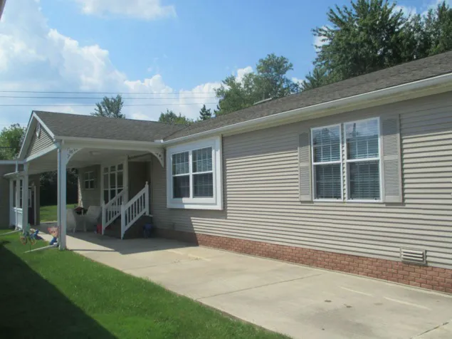 Plymouth Hills/AJR Home Sales Picture 1