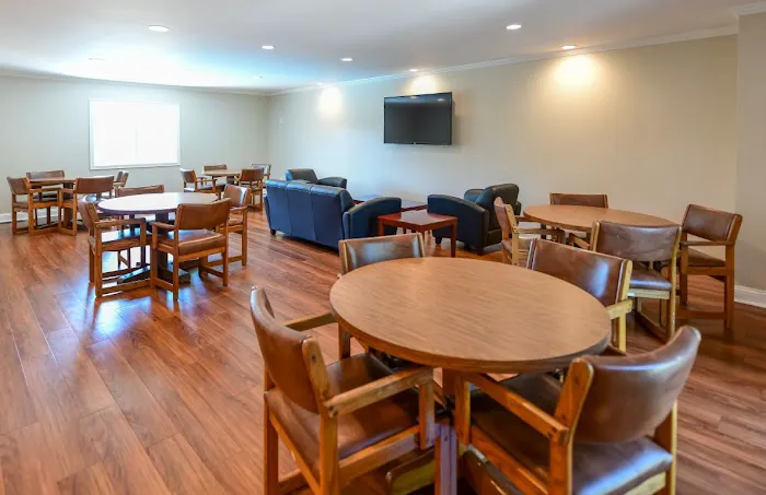 Huron Estates Picture 7