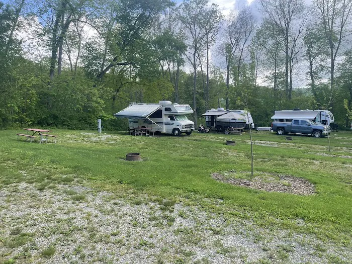 Silver Canoe Campground Picture 5