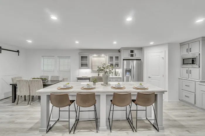 Windsor Estates Picture 3