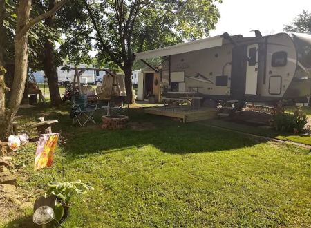 Lazy Acres Campground