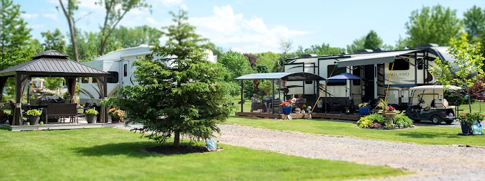 Red Rock Ponds RV Resort Picture 9