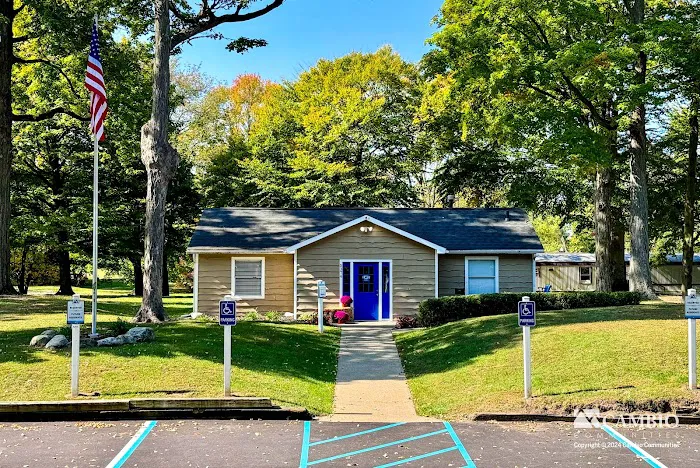 Colonial Acres Manufactured Home Community Picture 1