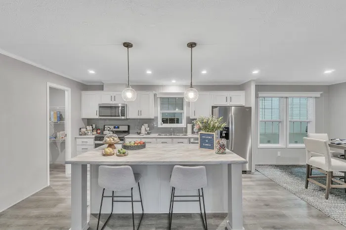 Colonial Acres Manufactured Home Community Picture 2