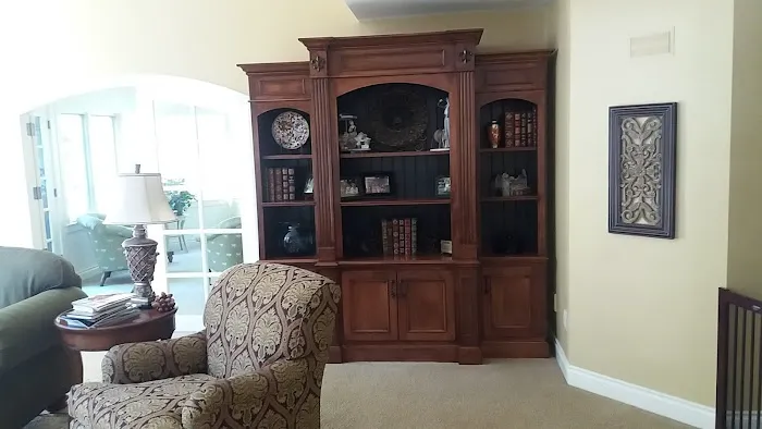 Oak Brook Estates Mobile Home Picture 4