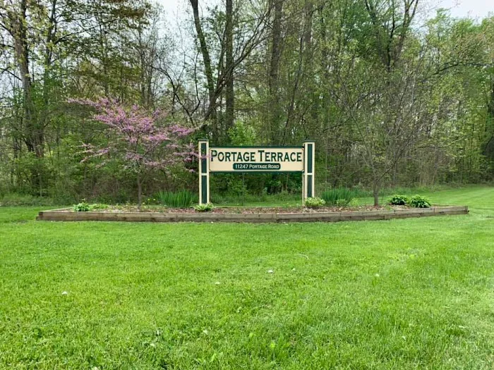Portage Terrace Mobile Home Park Picture 2