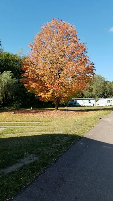 Highland Hills Picture 9