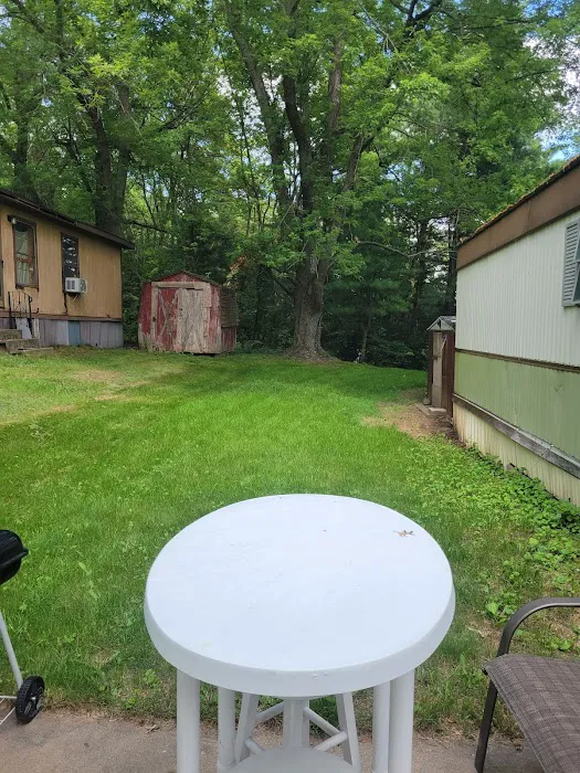 Hillcrest Acres Manufactured Home Community Picture 1