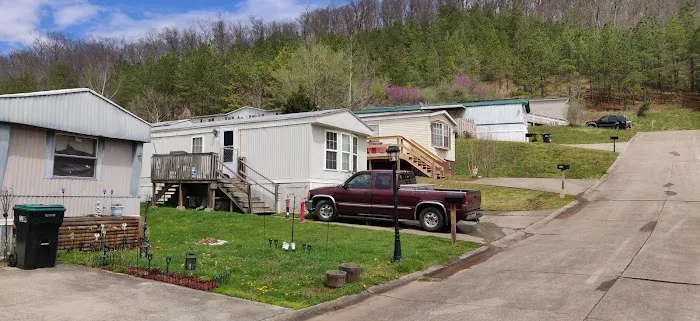 Maple Hills Mobile Home Park Picture 1