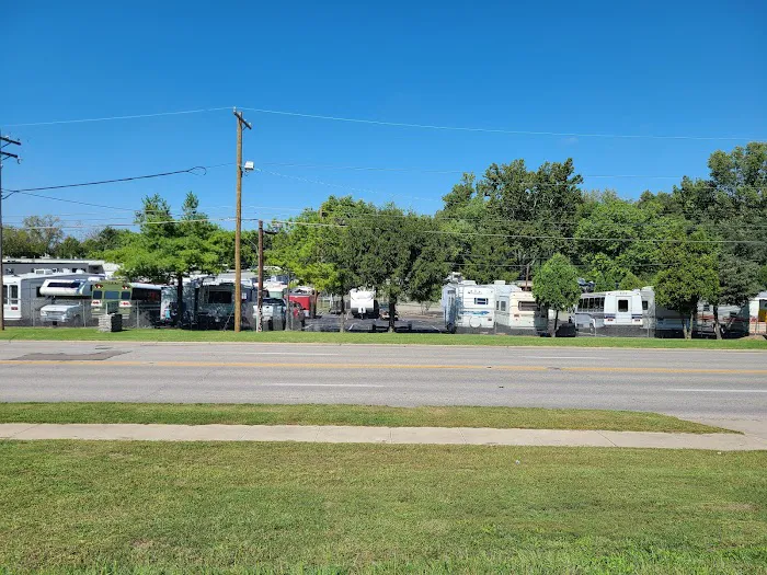 Hidden Valley RV Park and Storage Picture 1