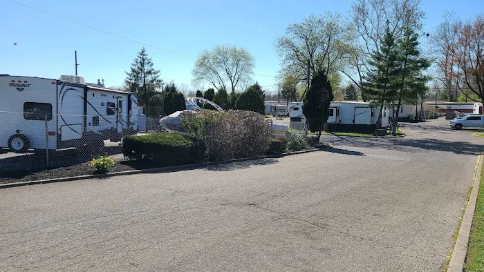 Hidden Valley RV Park and Storage Picture 3