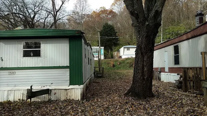 Town And Country Mobile Home Park Picture 4
