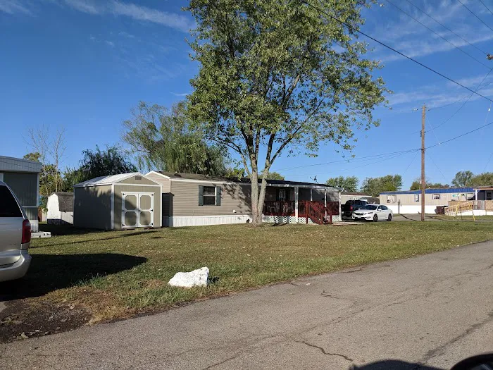 Island Lake MHP LLC Picture 9