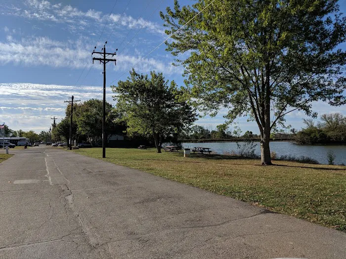 Island Lake MHP LLC Picture 7