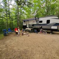 Green Meadow Camping Area ico