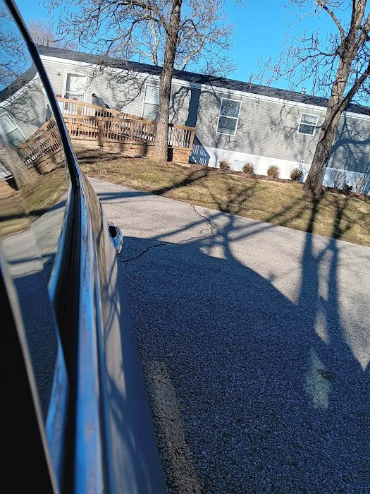 Branch Hill Mobile Home Park Picture 5