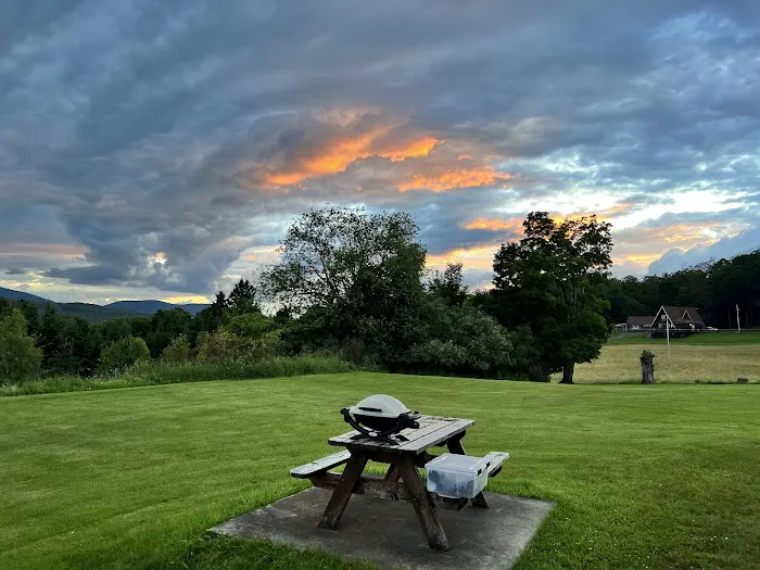 Notch View Inn & Campground Picture 4