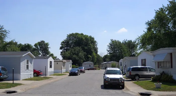 Greentown Estates Manufactured Home Community Picture 1