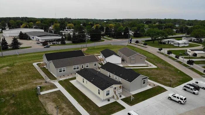 Redbud Estates Picture 9
