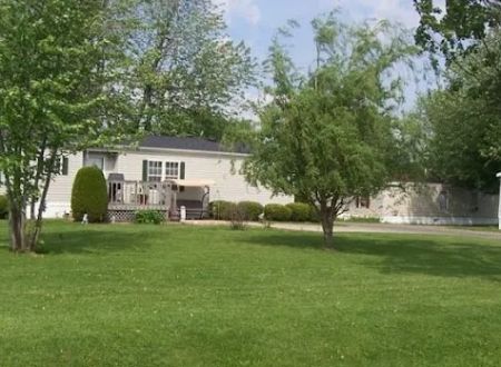 Country Living Manufactured Home Community