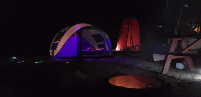 York Beach Camper Park Picture 4