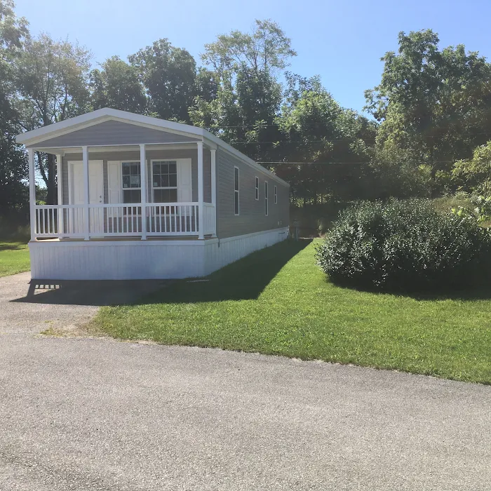 Country Club Crossing Mobile Home Community Picture 9
