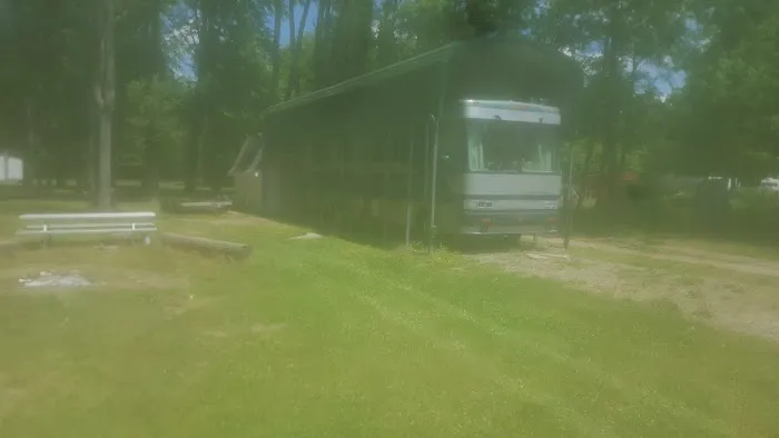 Linden Mobile Home Park Picture 3