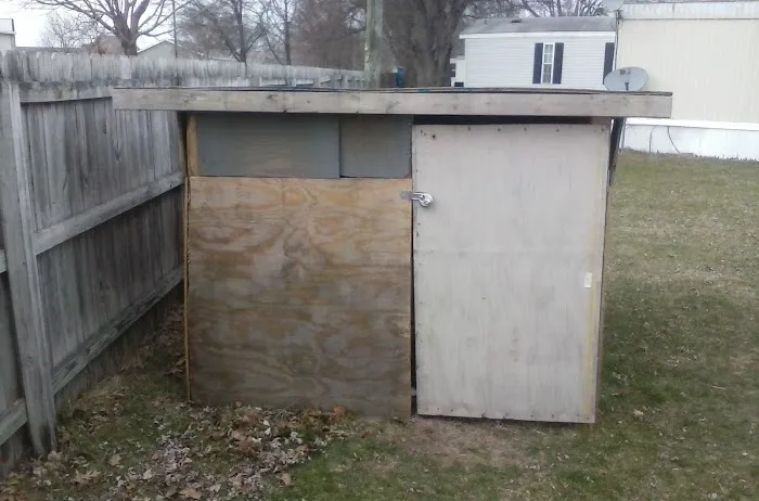 Poplar's Mobile Home Park Picture 2