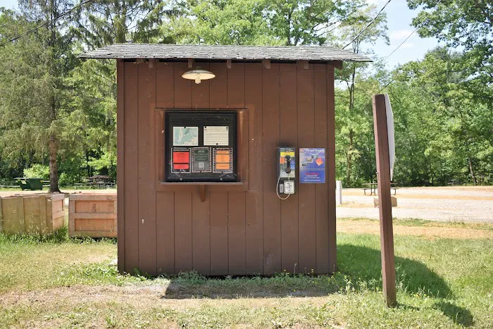 Outflow Recreation Area Campground Picture 10