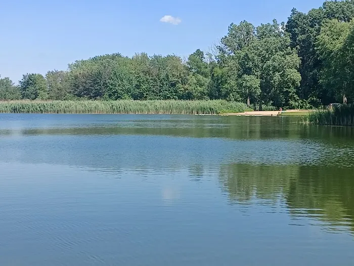Childs Lake Estates Picture 3