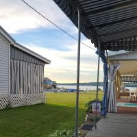 James Lake Front Camping ico