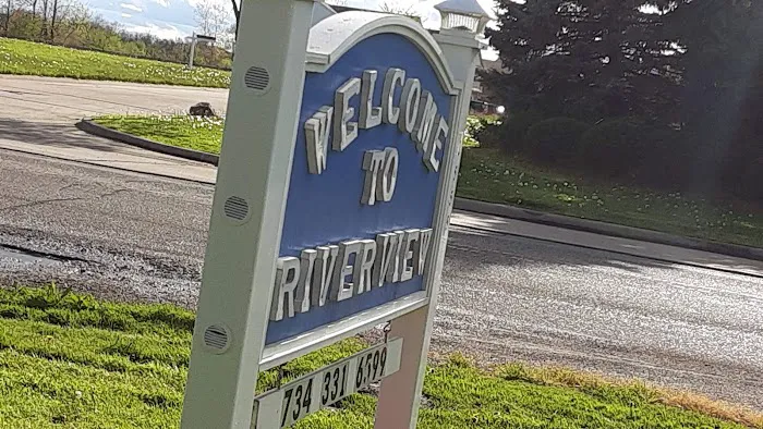 Riverview Trailer Park Picture 7