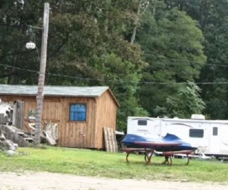 DJ's Campground