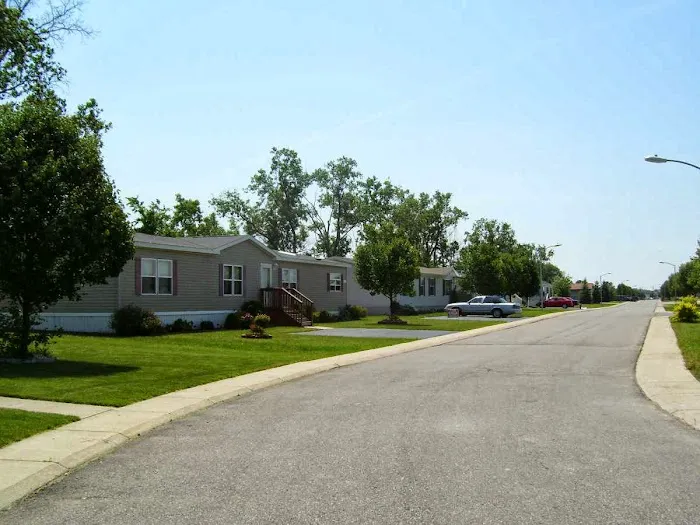 Newport Farms Picture 3