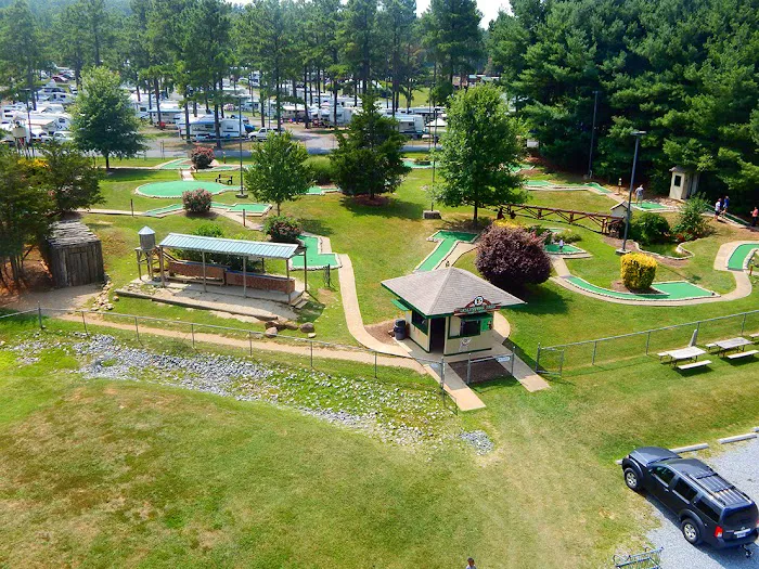 Jellystone Park™ Luray Picture 10