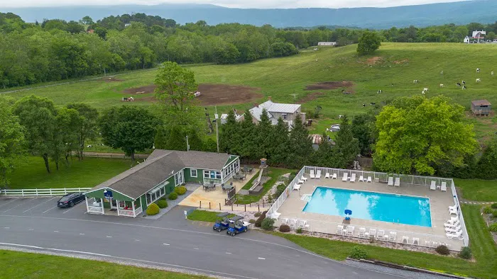 Spacious Skies Campgrounds - Shenandoah Views Picture 10