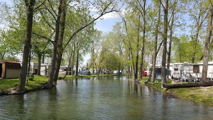 Camp Lord Willing RV Park Picture 3