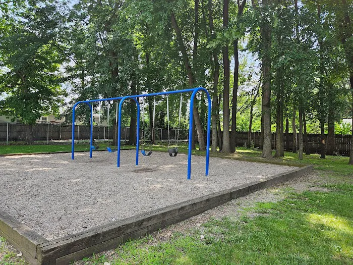 Wellington Estates Picture 3