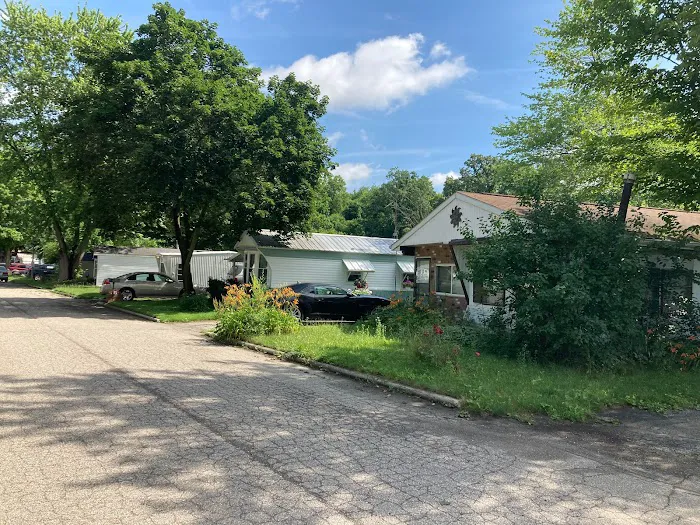 Winslow Mobile Home Park Picture 1