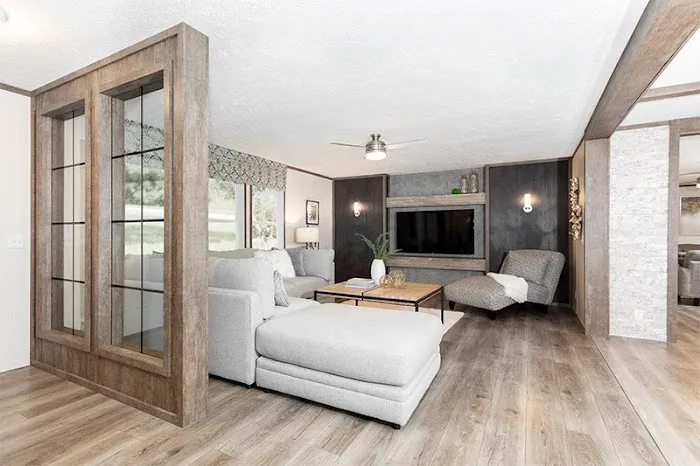 Village Square Manufactured Housing Community Picture 1